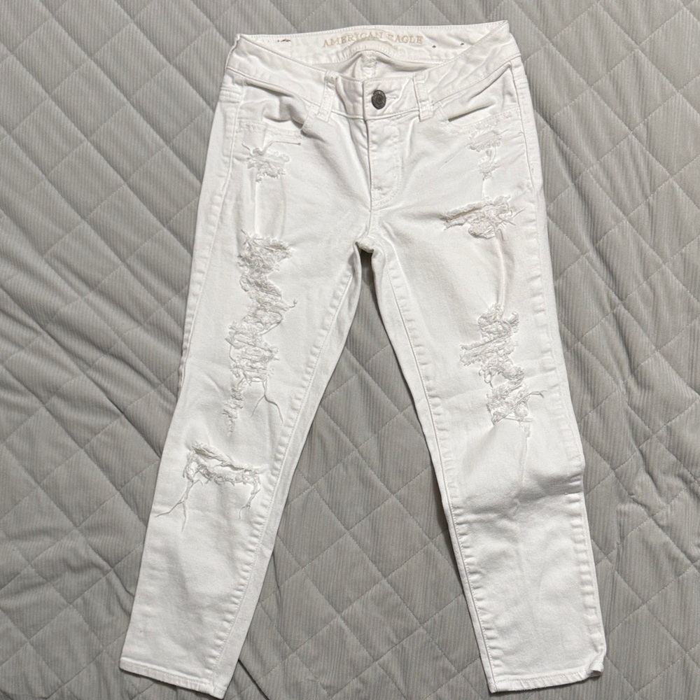 American Eagle Outfitters White Distressed Ankle Jeans